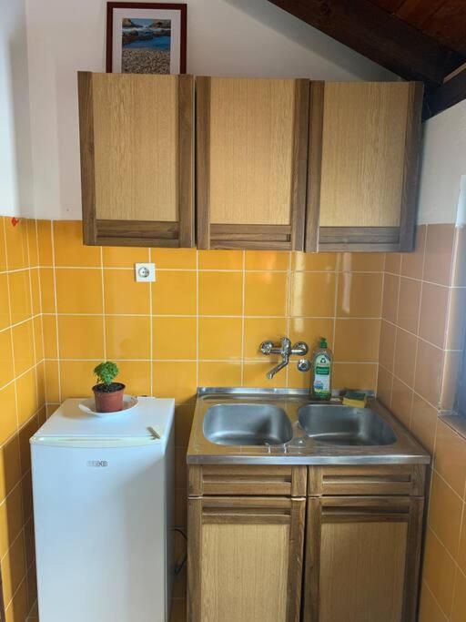Holiday Home Fisherman'S Петровац Экстерьер фото
